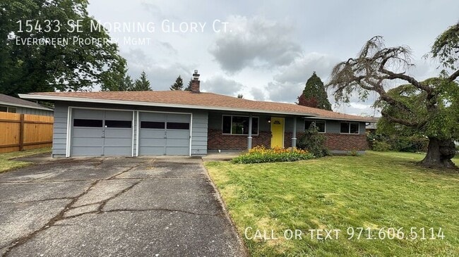 15433 SE Morning Glory Ct in Milwaukie, OR - Building Photo - Building Photo