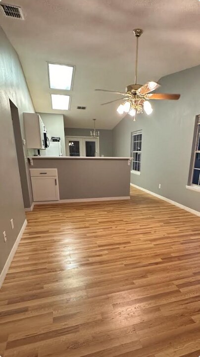 4925 E Stevenson Ct in Inverness, FL - Building Photo