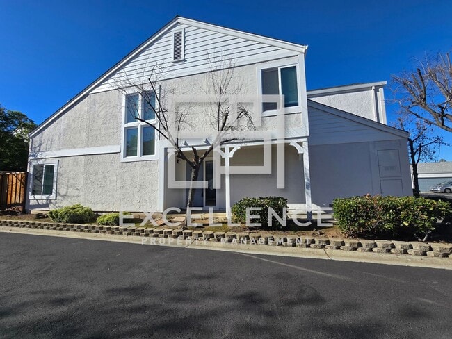 20710 Garden Manor Ct in Cupertino, CA - Building Photo - Building Photo