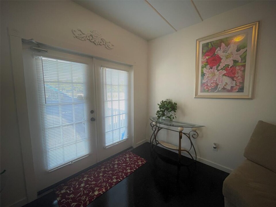 44549 Old Houston Hwy-Unit -6 in Prairie View, TX - Foto de edificio