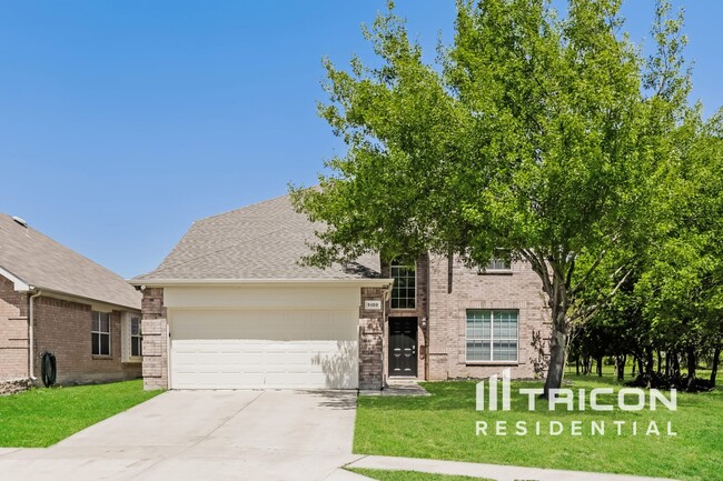 property at 5108 Breeze Hollow Ct