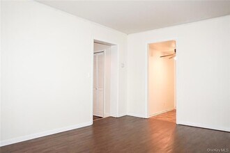 252 Main St, Unit 2 in Cornwall, NY - Building Photo - Building Photo