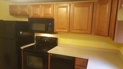 23 James St in Woburn, MA - Building Photo - Building Photo