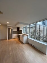 Seymour in Vancouver, BC - Building Photo - Building Photo
