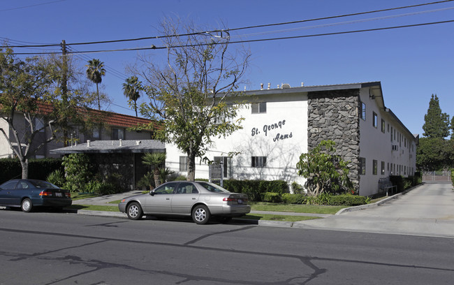 St. George Arms in Buena Park, CA - Building Photo - Building Photo