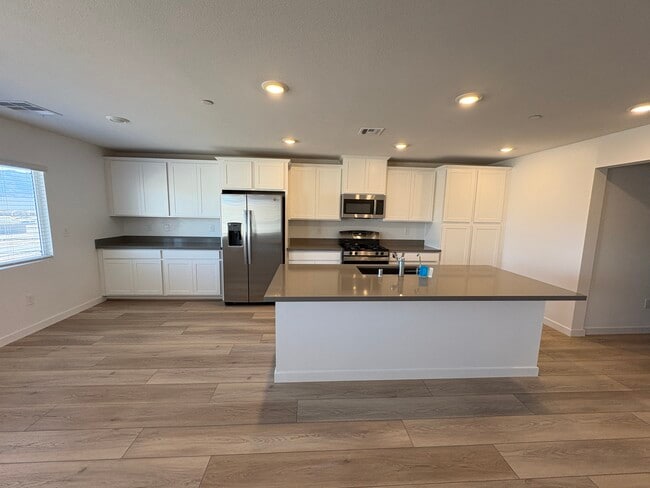 property at 9526 Ezra Fls Ave