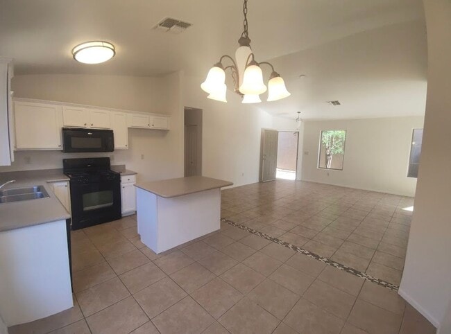 7856 S Baja Stone Ave in Tucson, AZ - Building Photo - Building Photo