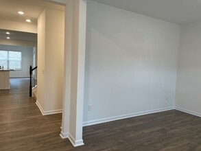 144 Ibis Loop in Oak Ridge, TN - Building Photo - Building Photo