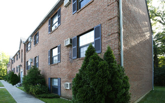 Miami Hills Apartments