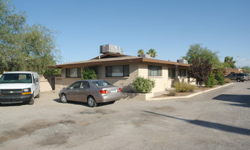 4534 E Fairmount St in Tucson, AZ - Building Photo - Building Photo