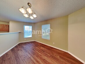 202 Creekview Dr in Danville, IN - Building Photo - Building Photo