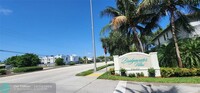 2721 NE 14th St in Pompano Beach, FL - Foto de edificio - Building Photo