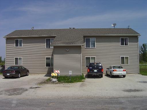 450 E Mesa Dr in Godley, IL - Building Photo