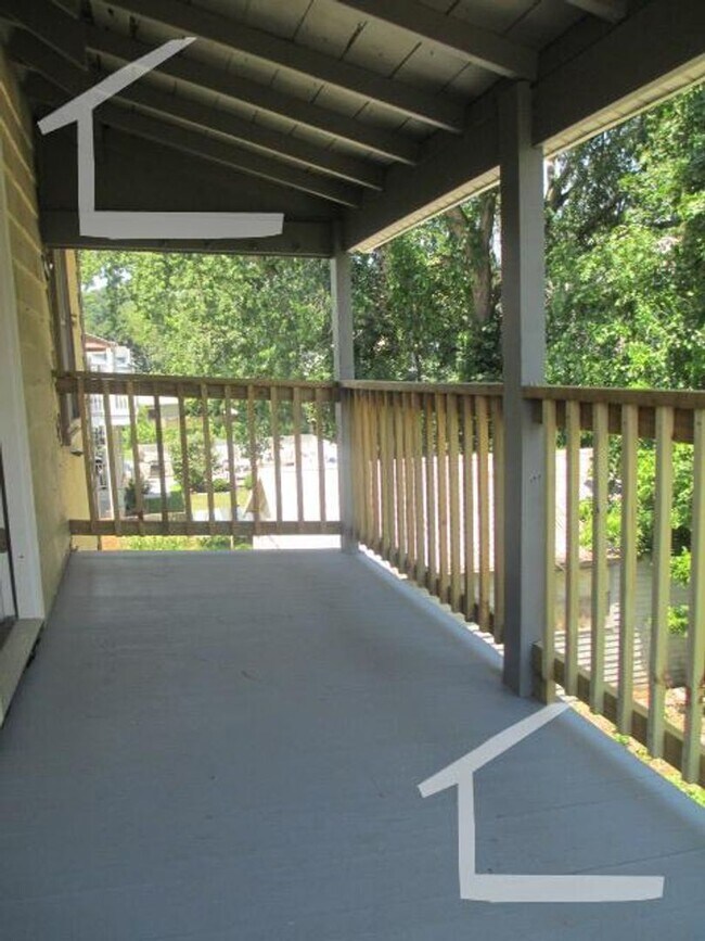 property at 7 Donnybrook Rd