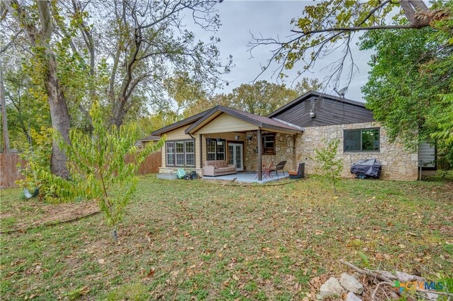 806 Barbara Dr