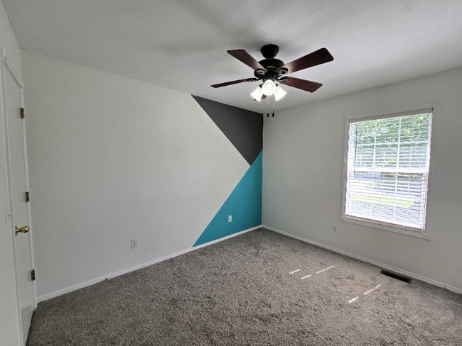 property at 1745 S Fisk Ave