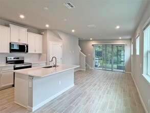 1130 Crk Vly Ct in Brandon, FL - Building Photo - Building Photo