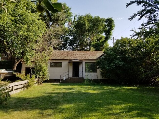 1255 NW Davis Way in Pullman, WA - Building Photo - Building Photo