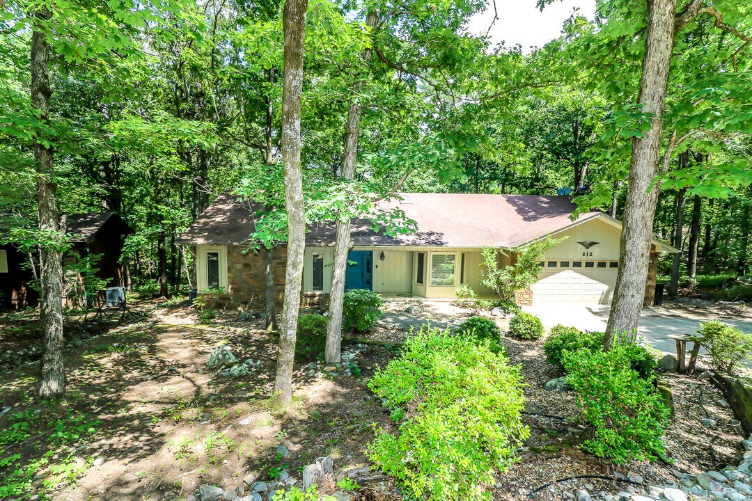 6 Castellon Dr in Hot Springs, AR - Building Photo