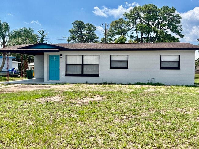 property at 395 Schoolhouse Ln