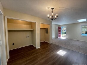 711 Niven Ave in Raeford, NC - Building Photo - Building Photo