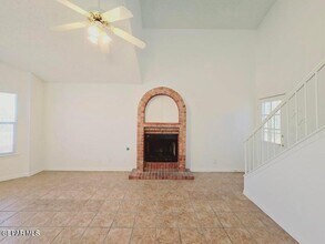 7219 Oval Rock Dr in El Paso, TX - Building Photo - Building Photo