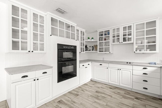 19165 SE Homewood Ave in Jupiter, FL - Building Photo - Building Photo