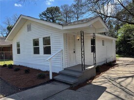 2853 Josephine St in Mobile, AL - Building Photo