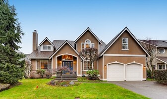 11810 SE 200th St in Kent, WA - Building Photo