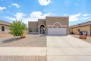 14812 Hunters Grove Ave in El Paso, TX - Building Photo