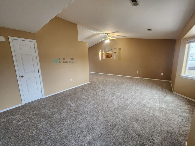 12411 W 11th Ave in Airway Heights, WA - Building Photo - Building Photo