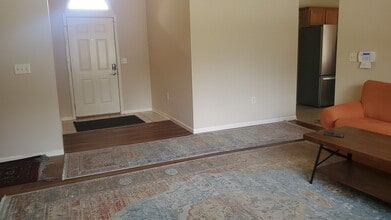 1703 Spiros Dr in Columbia, MO - Building Photo - Building Photo