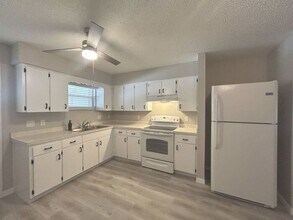 1025 Mississippi Ave in St. Cloud, FL - Building Photo - Building Photo