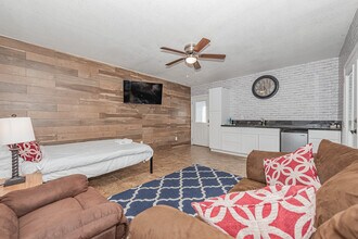 3801 N Hayden Rd in Scottsdale, AZ - Building Photo - Building Photo