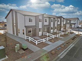 2786 Caspian Wy in Grand Junction, CO - Building Photo