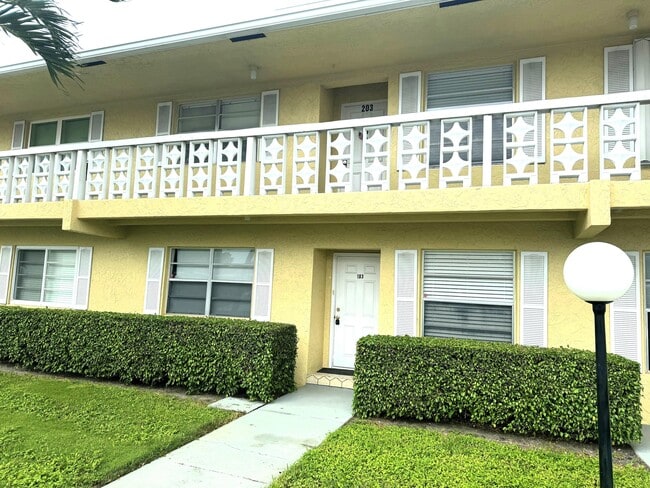 property at 1121 Cactus Terrace
