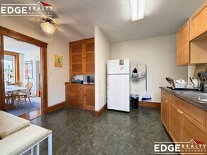 22 Wallingford Rd, Unit 3 in Boston, MA - Foto de edificio - Building Photo