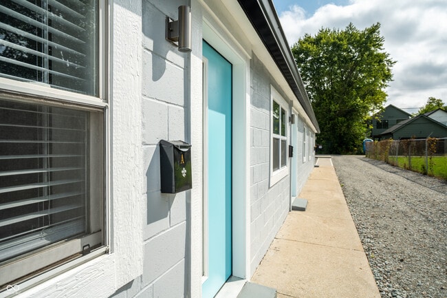 property at 1631 Columbia Ave