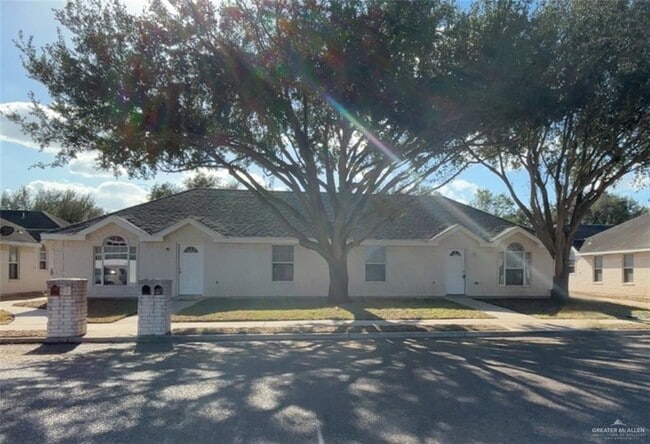 property at 607 La Mancha Dr