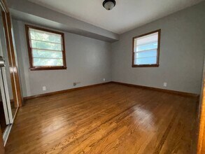 443 13th Ave S in South St. Paul, MN - Building Photo - Building Photo