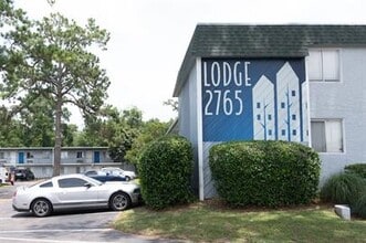 Lodge2765 in Tallahassee, FL - Foto de edificio - Building Photo