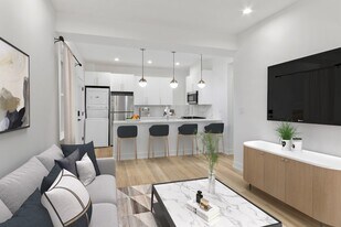 2430 N Lincoln Ave in Chicago, IL - Building Photo