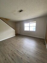 1010 Sable Dr in Pensacola, FL - Building Photo