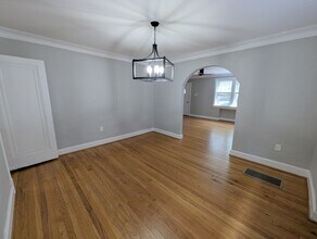 7145 Tulane Ave in University City, MO - Building Photo - Building Photo