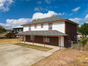 214 Marston Ave in Copperas Cove, TX - Building Photo - Building Photo