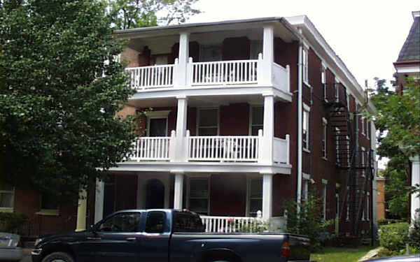 129 W Miner St in West Chester, PA - Building Photo - Building Photo