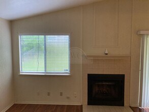 2006 Dickens Dr in Killeen, TX - Building Photo - Building Photo