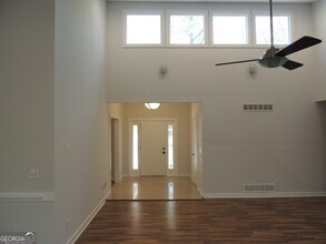754 Post Rd Ln in Stone Mountain, GA - Building Photo - Building Photo