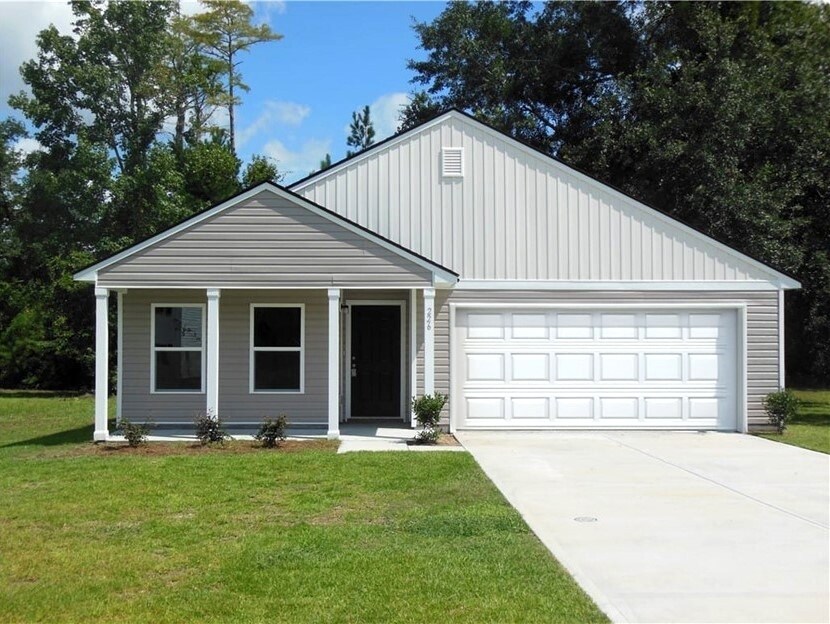 226 Saddle Brooke Trce in Brunswick, GA - Building Photo