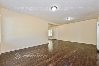 13946 Terra Bella St in Los Angeles, CA - Building Photo - Building Photo